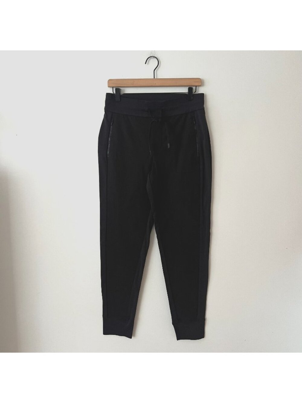 Athleta Headlands Hybrid Trek Black Jogger Pants Women's Size 6